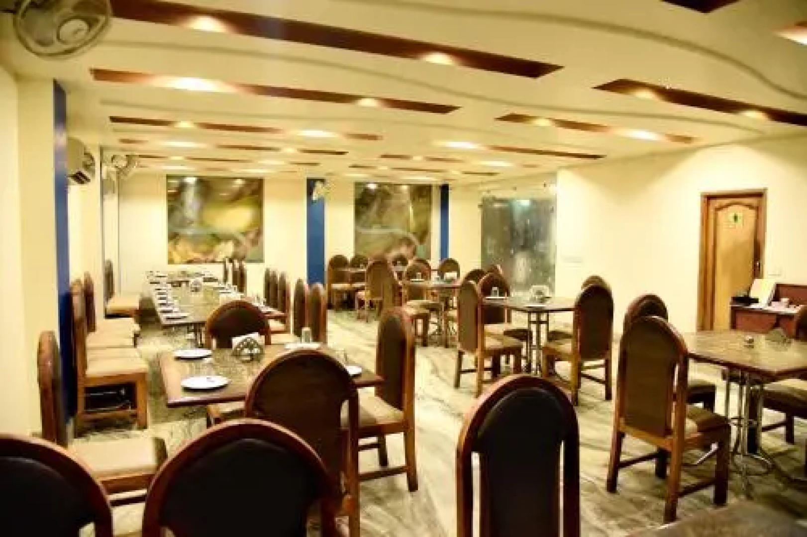 Hotel Jatashankar Palace