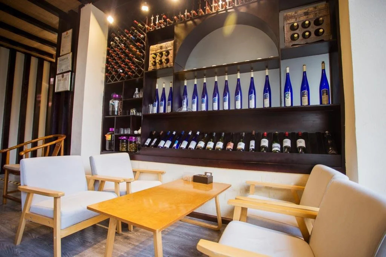 Tengchong Heshun Qishe Inn