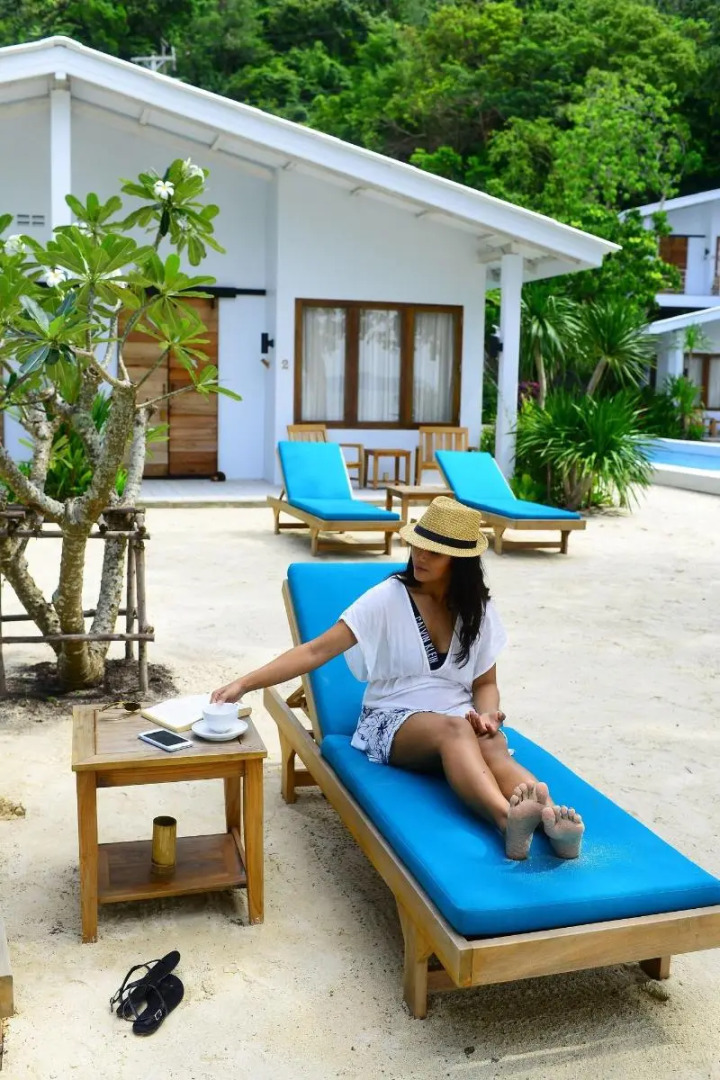 The Mooring Resort Hotel	