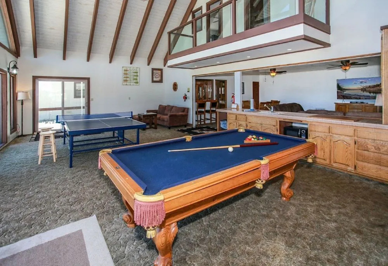 Hakuna Matata Lakefront