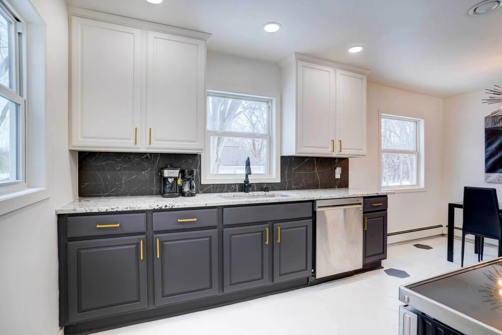 Hopkins Vacation Rental ~ 12 Mi to Minneapolis