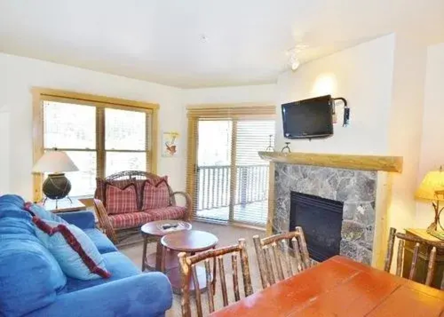 Carbonate Real Estate Company