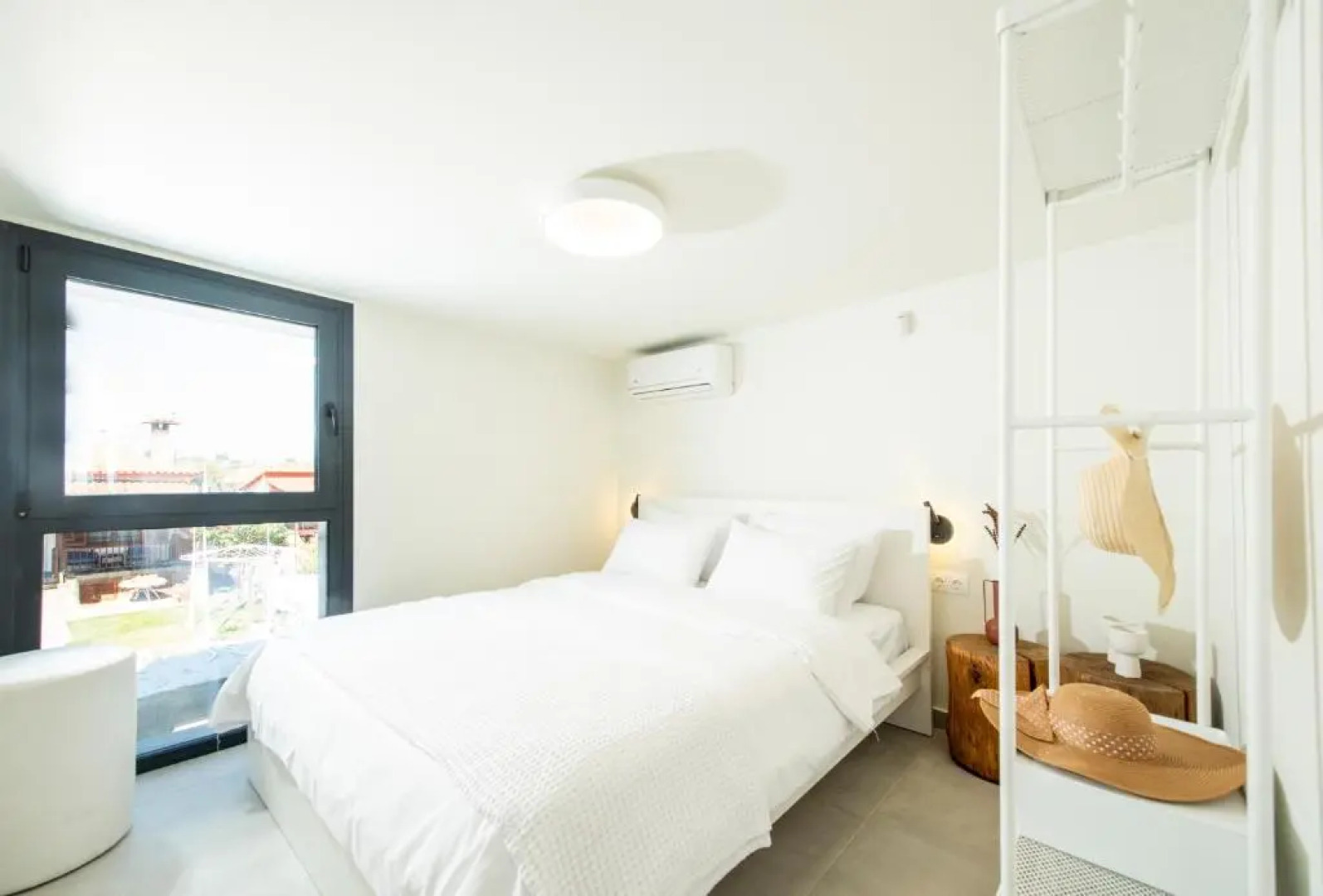 Serene seafront homes