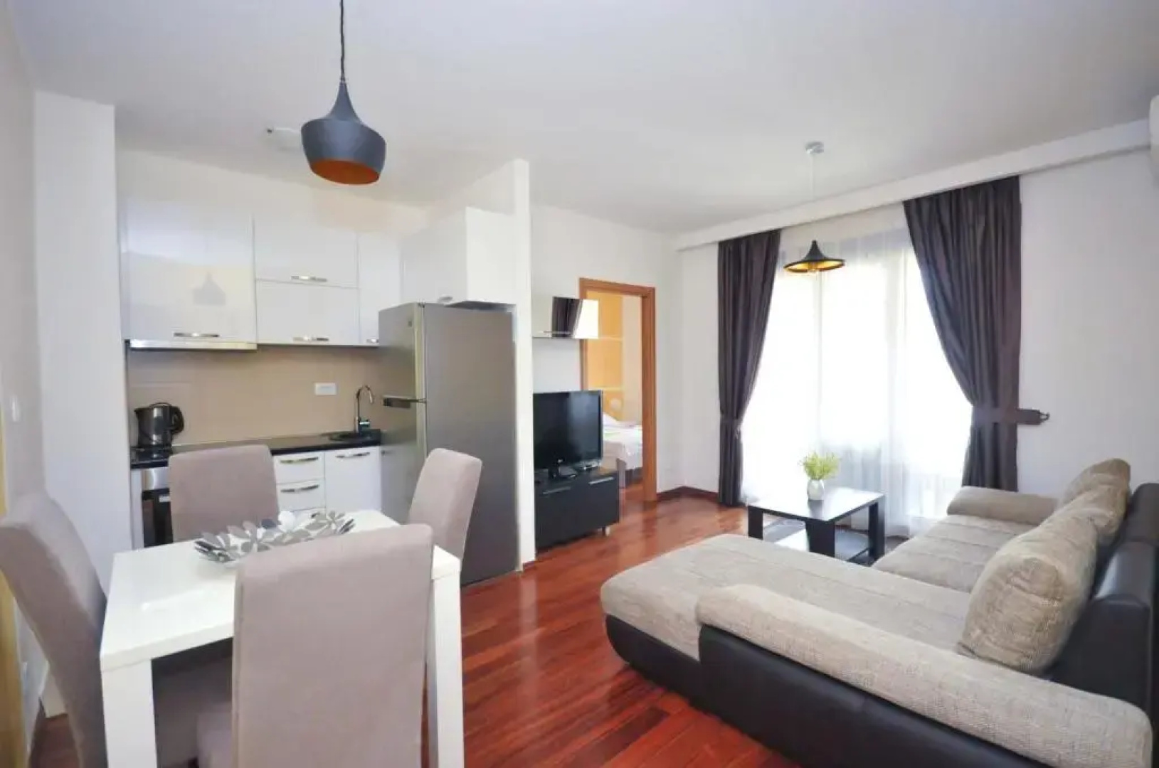Seaside Apartments Petrovac