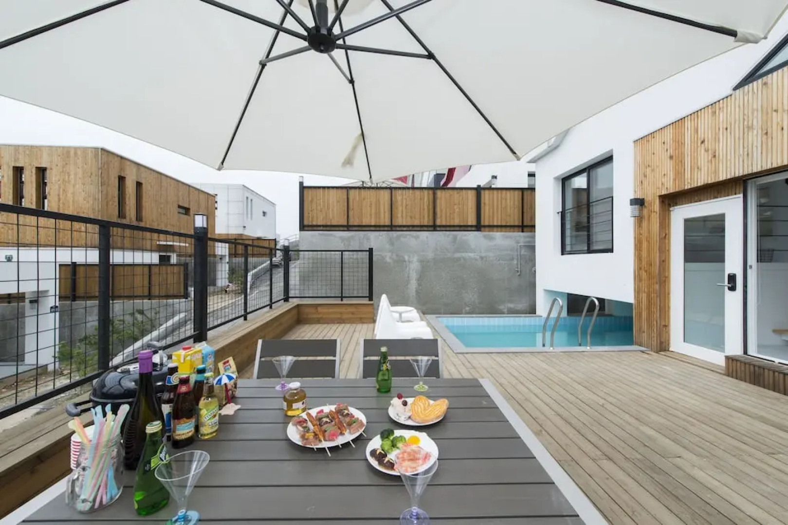PoolVilla The Secret - Yangpyeong