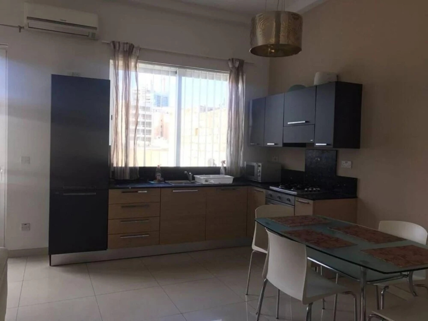 Remarkable 2-bed Apartment in St Julians