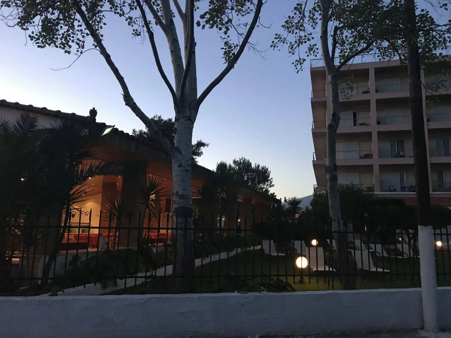 Stefania Beach Resort