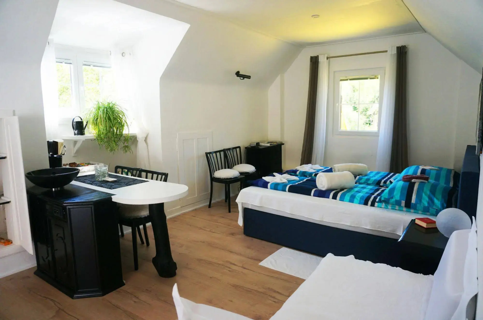 Roomantic Apartments