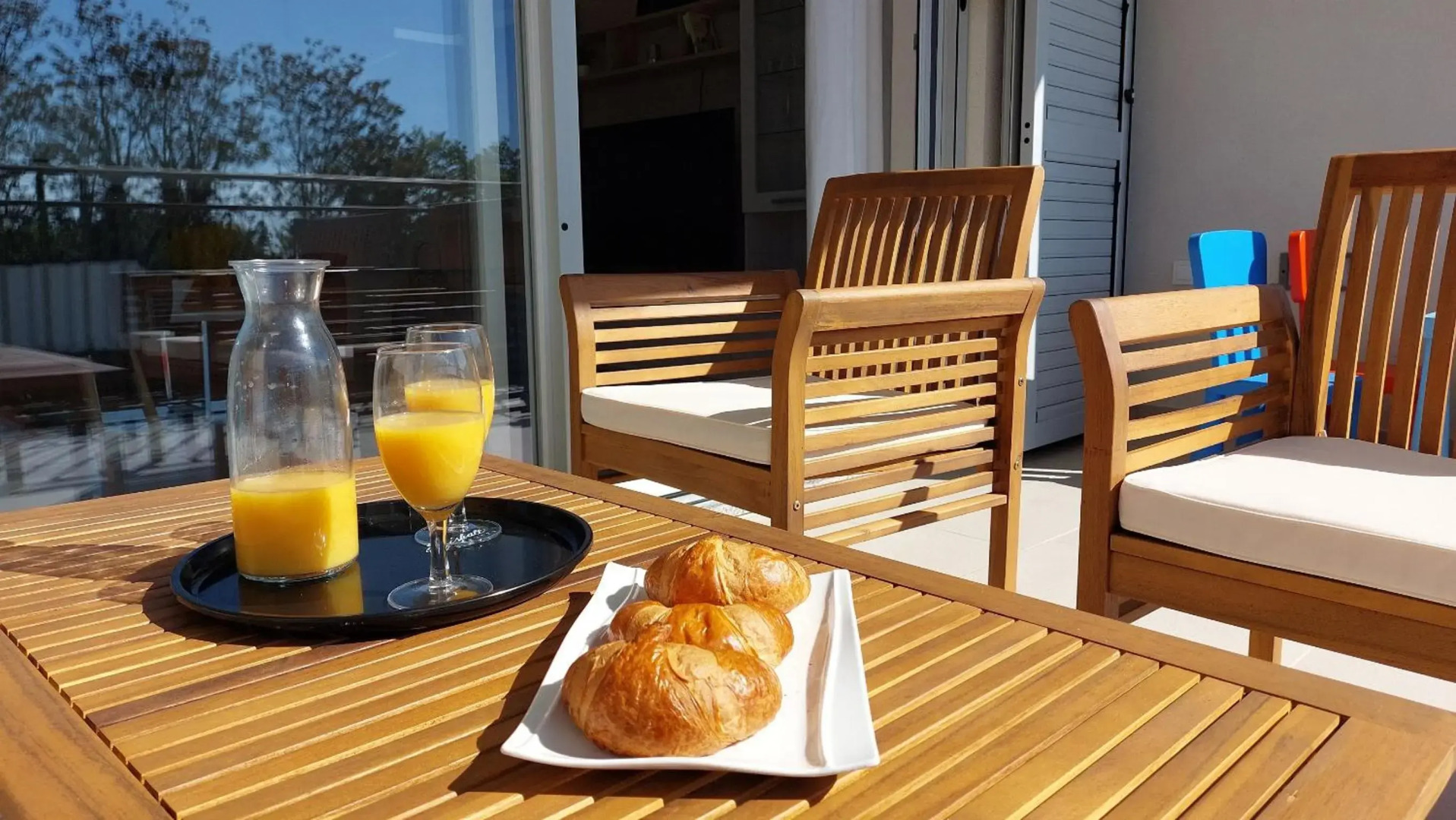 Villa Amoena with pool and sauna near Novigrad