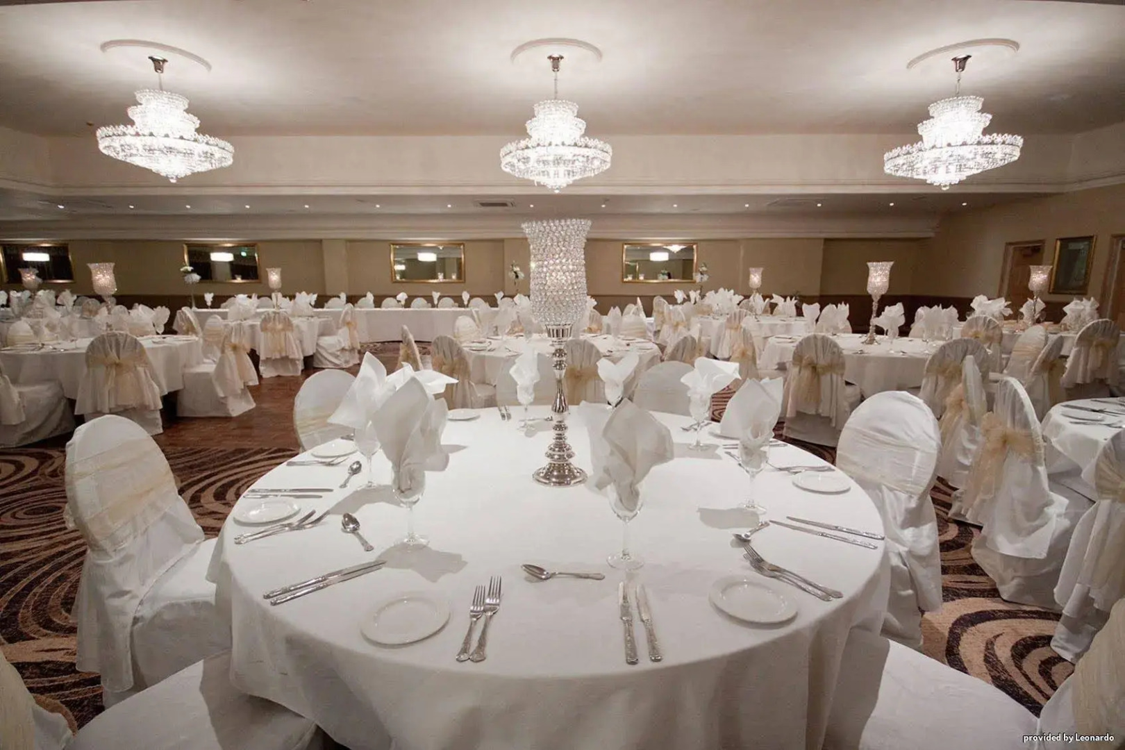 Best Western Plus White Horse Hotel