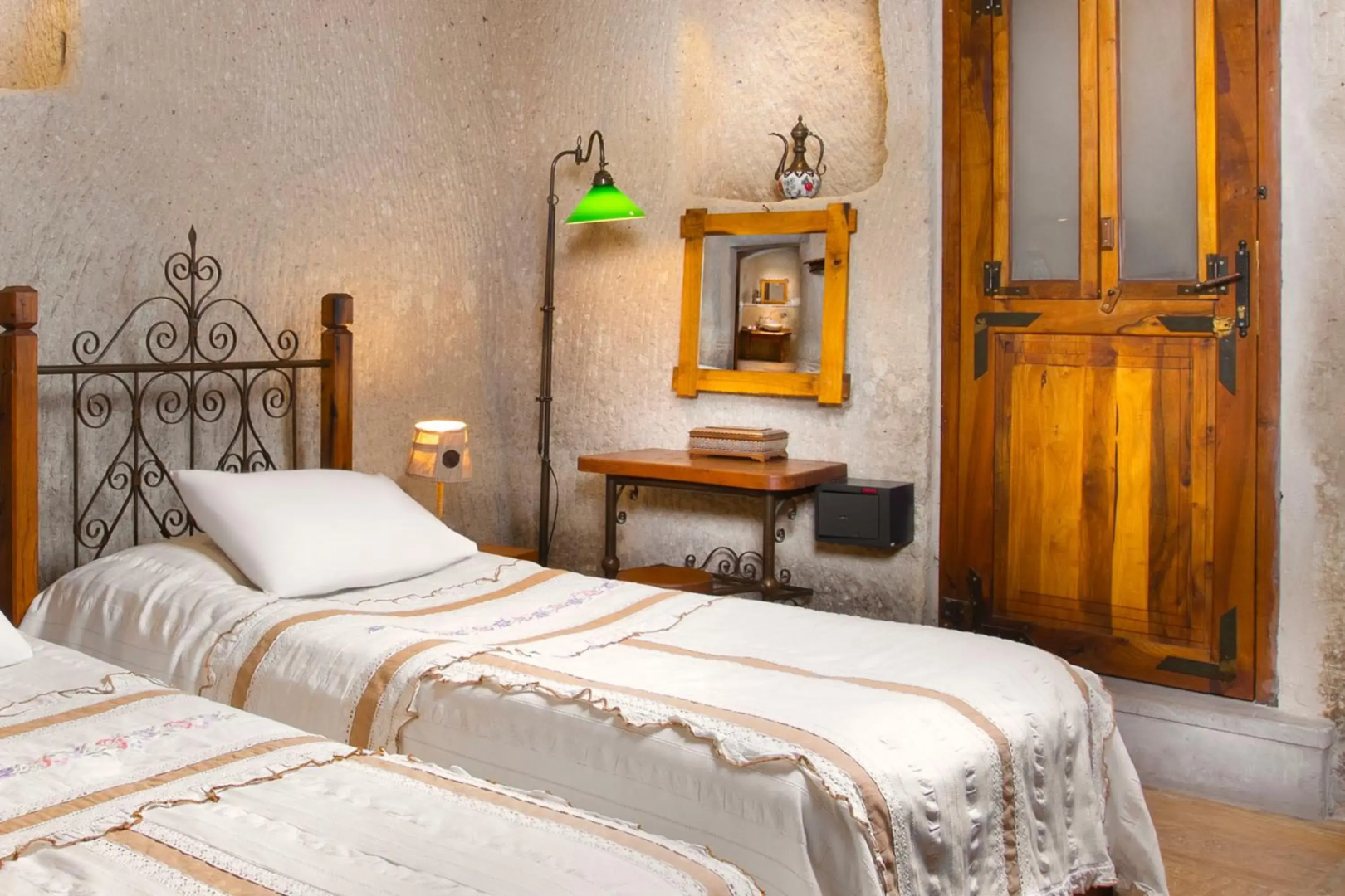 Terra Cave Hotel