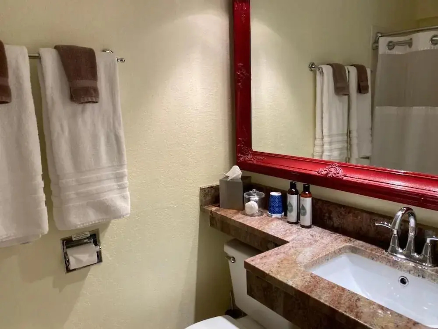 Pikes Peak Paradise Bed and Breakfast