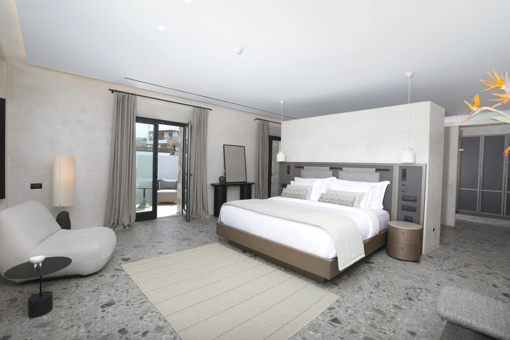 Aeonic Suites and Spa