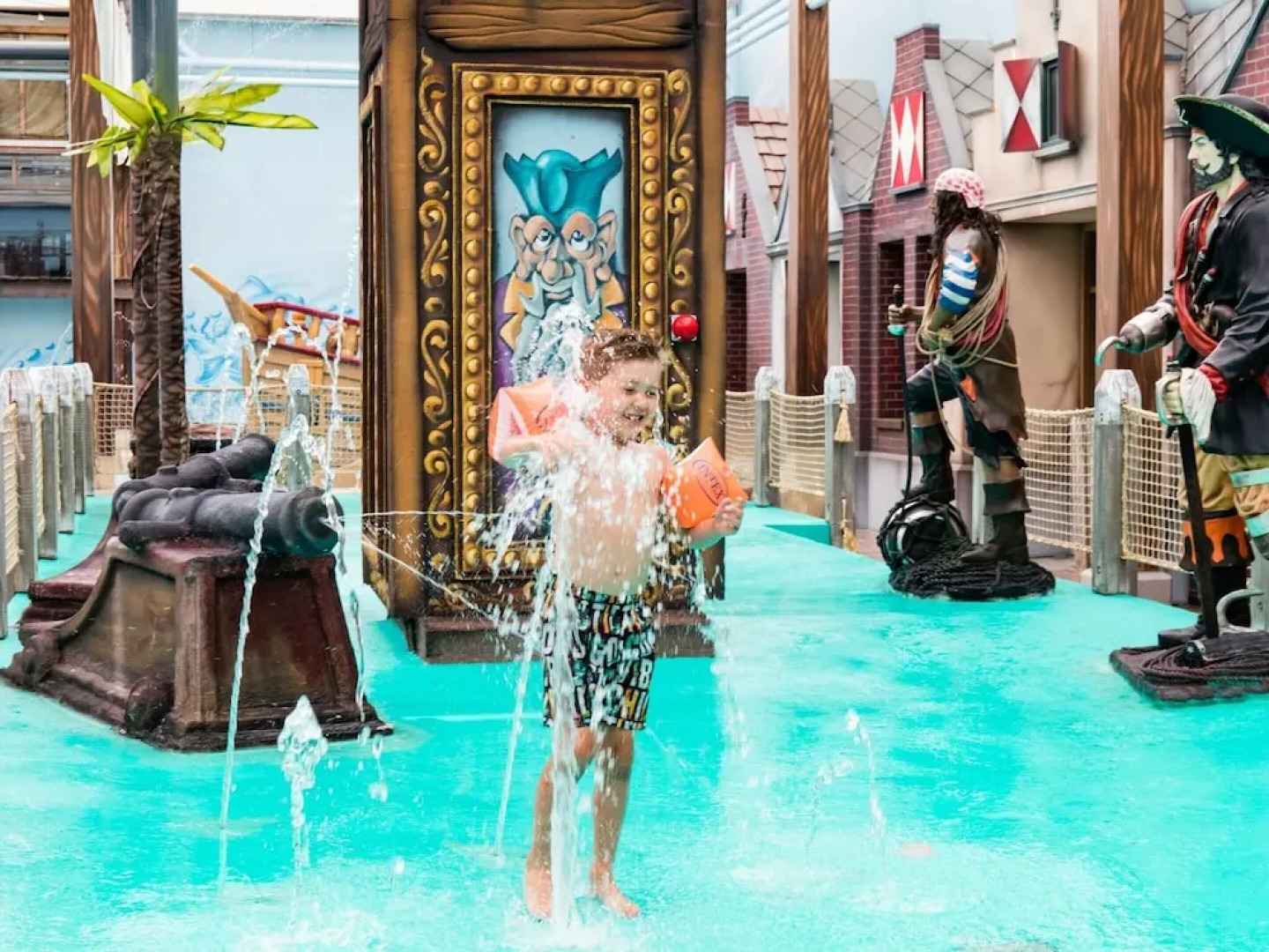 Chalet Near Zuiderzee With Garden