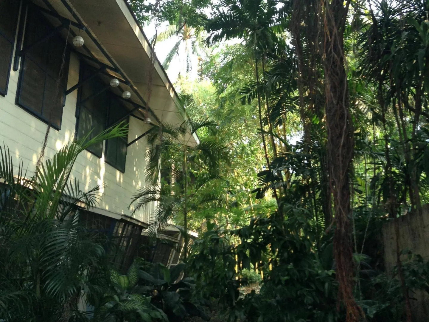 Coco＇s Garden Guestroom Manila