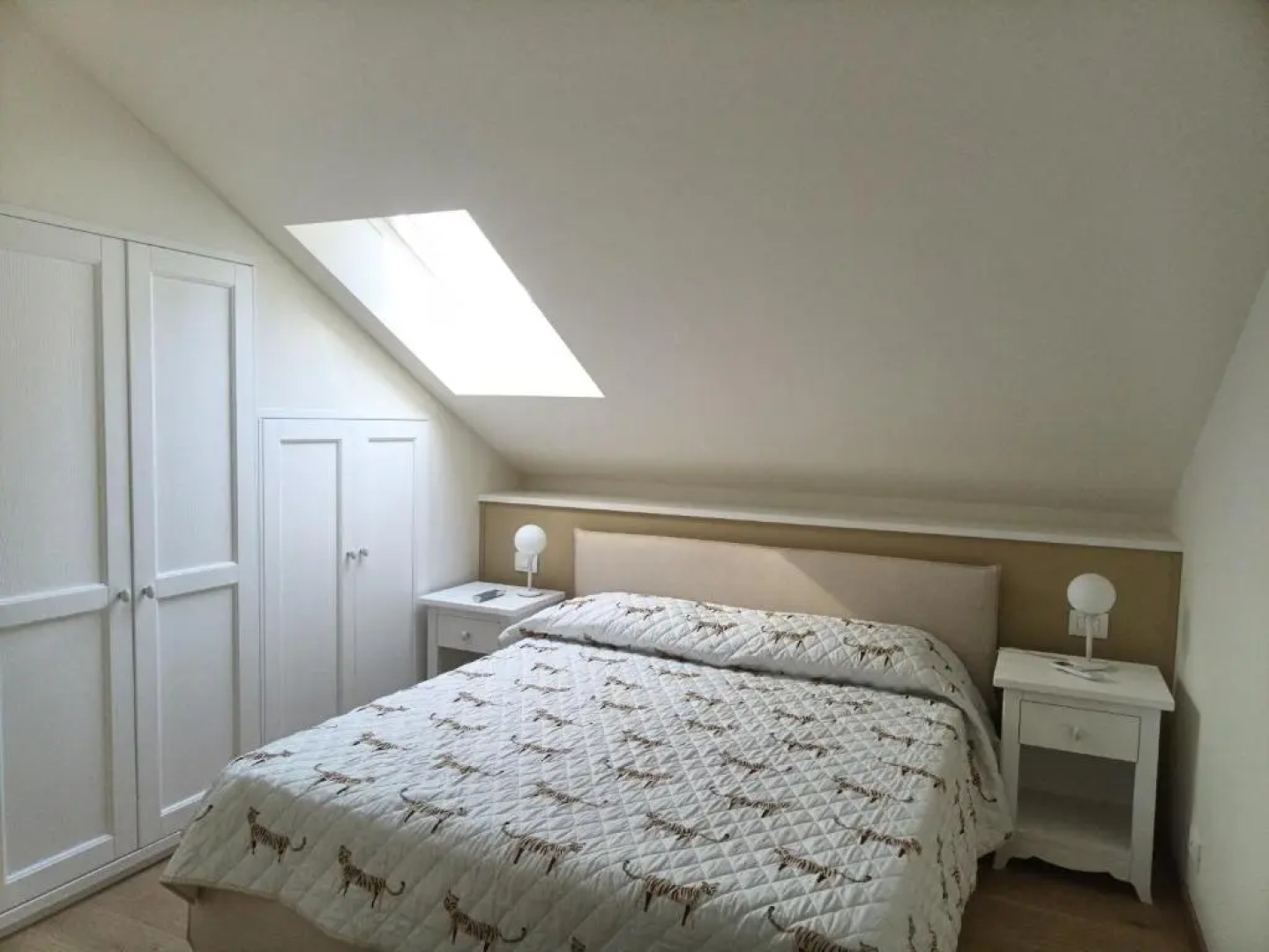 Rose Attico magnifica vista mare parcheggio privato 2 minuti dalla spiaggia