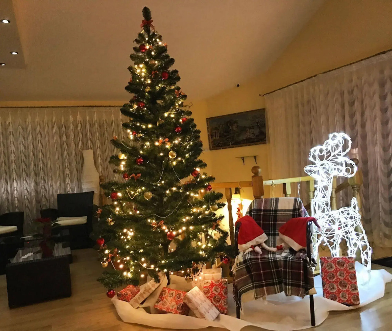 Отель «Леотель»