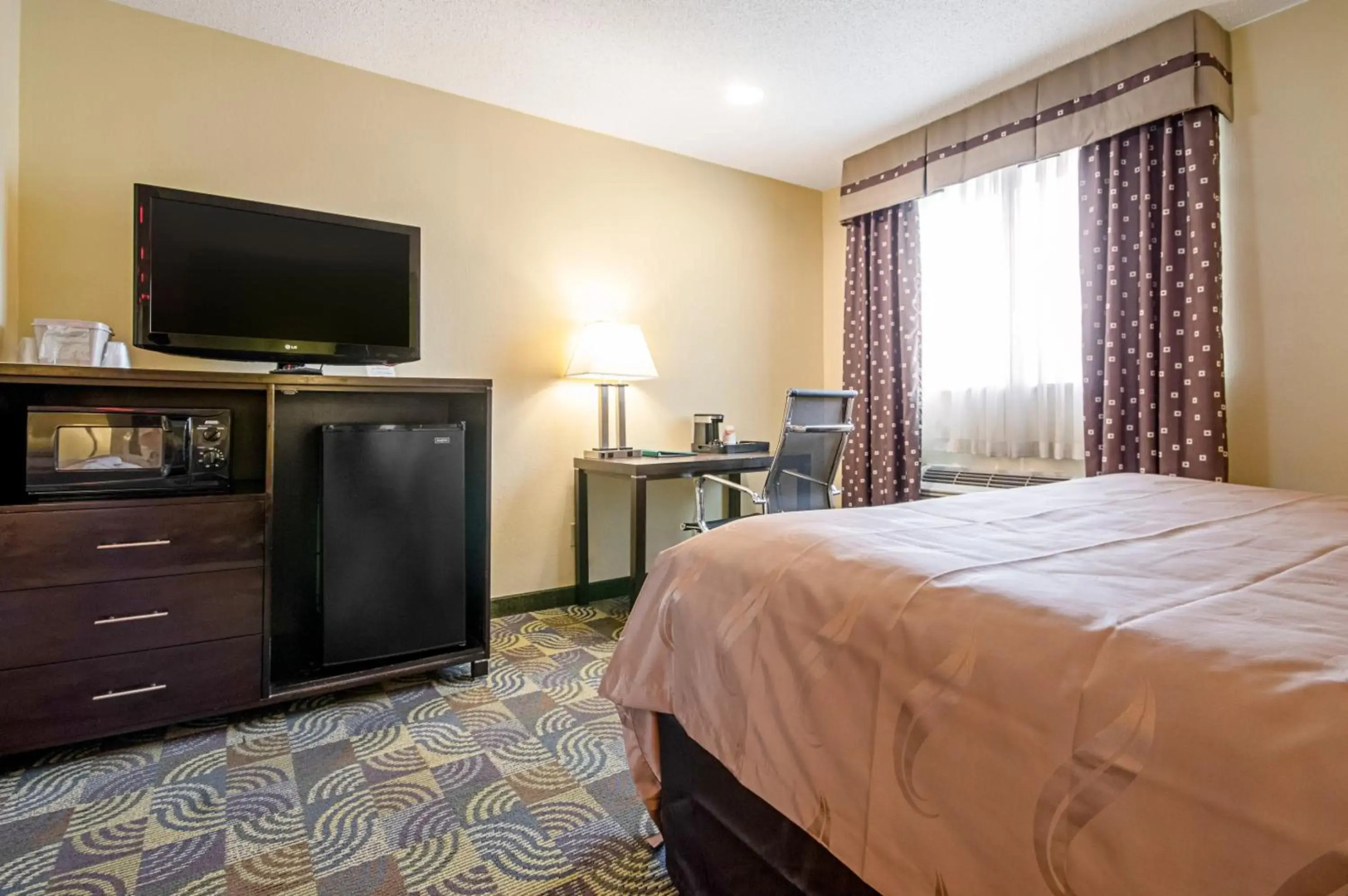 Quality Inn & Suites Glenmont - Albany South