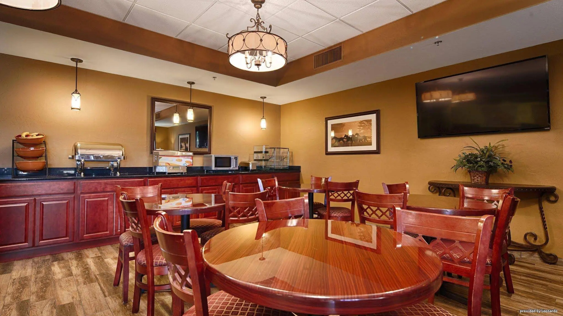 Best Western North Edge Inn