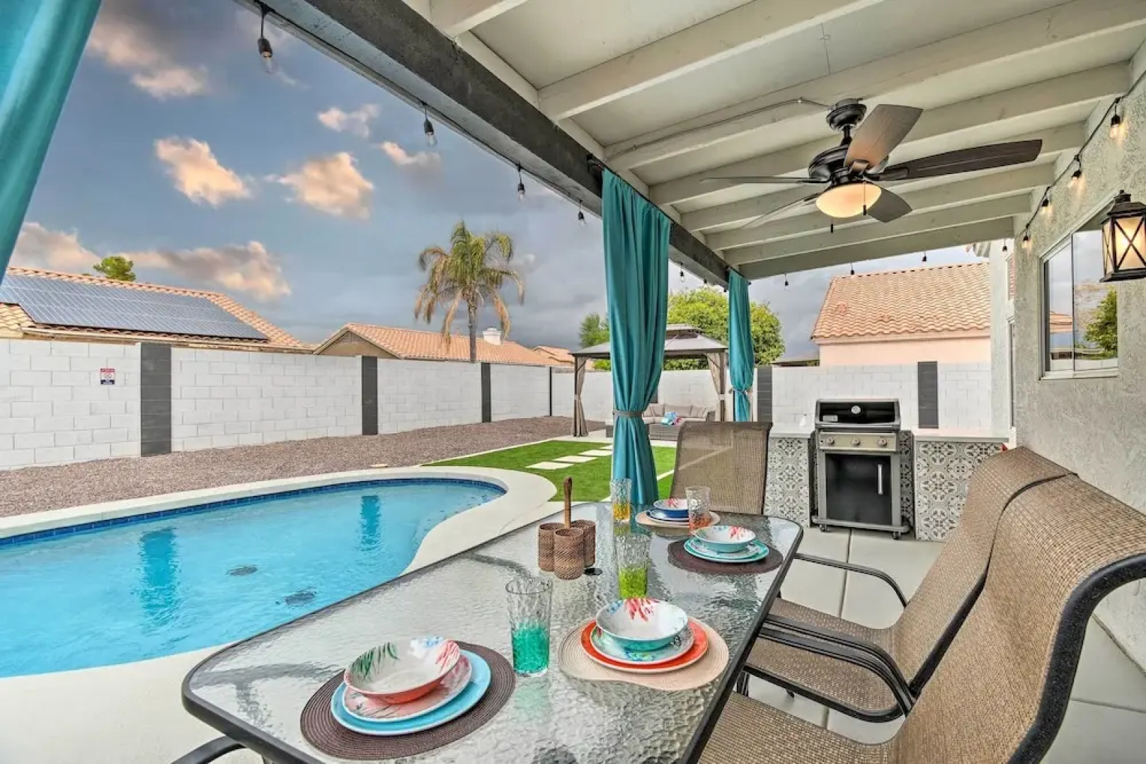 Peoria Oasis w/ Saltwater Pool & Putting Green!