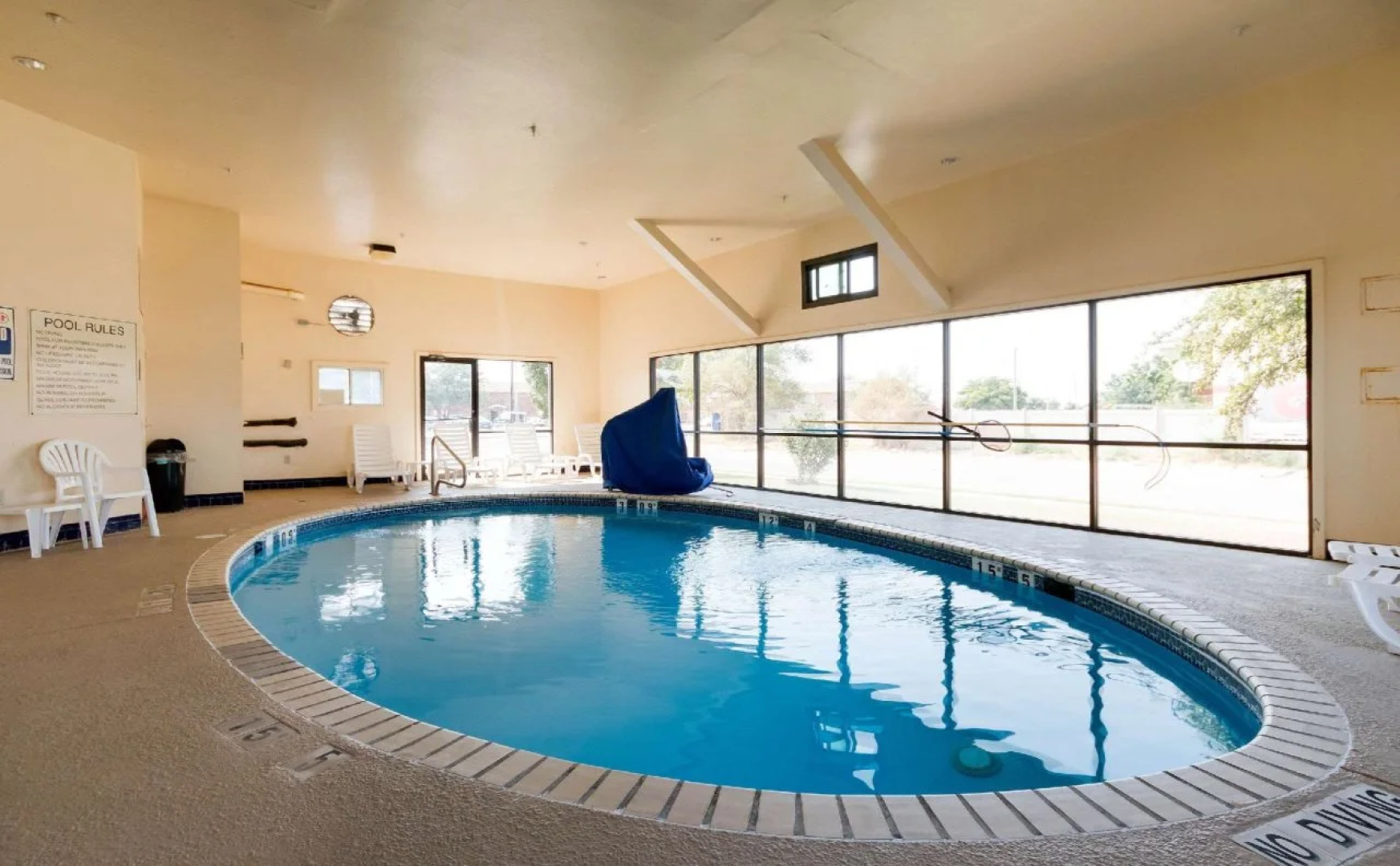Econo Lodge Lubbock I-27