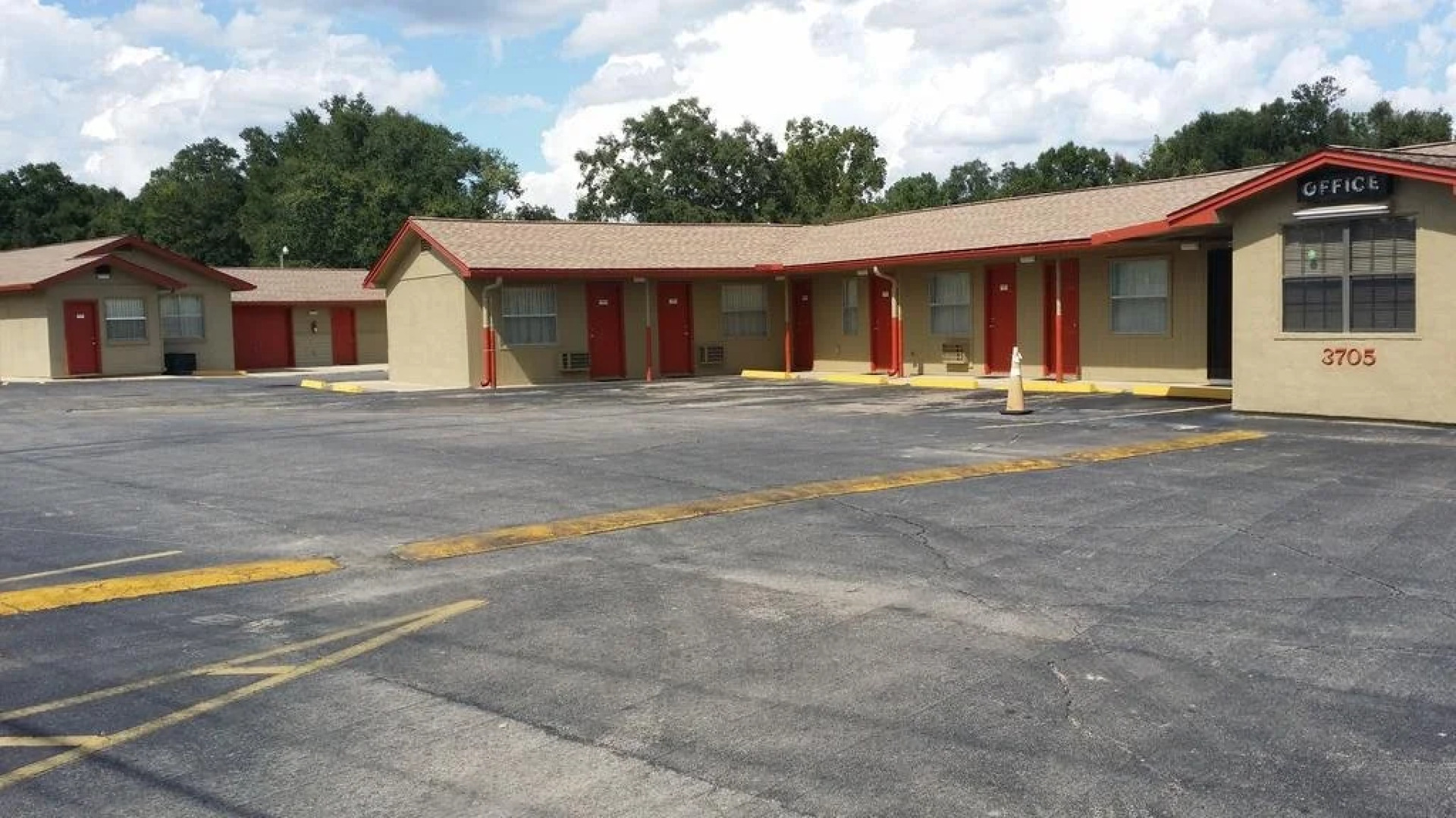 El Camino Motel