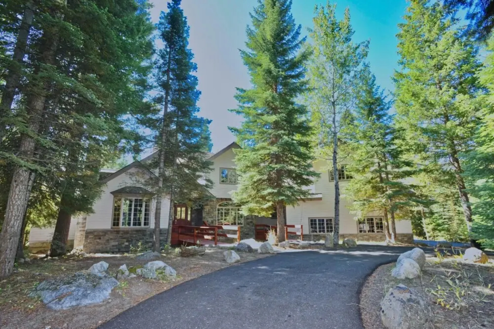 Spring Mountain Manor by Casago Mccall - Donerightmanagement