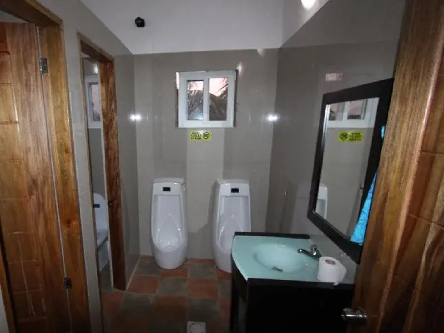 Aladin White Beach Resort