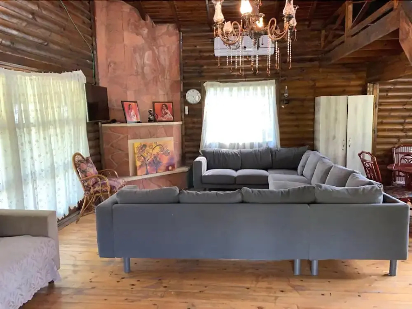 Sakli Cennet Esadiye