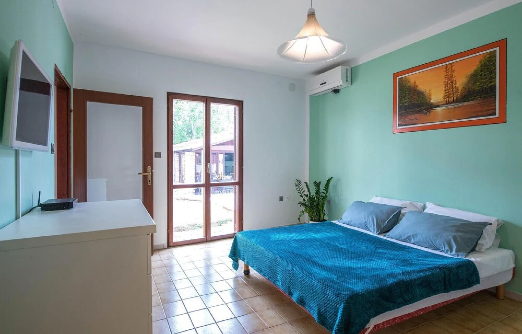 Nice Home in Sisan With Wifi and 7 Bedrooms