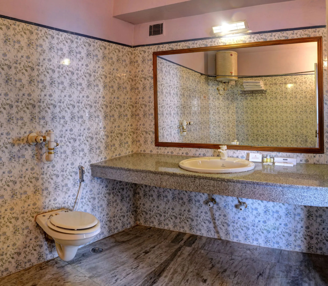 Summit Le Royale Hotel, Shimla