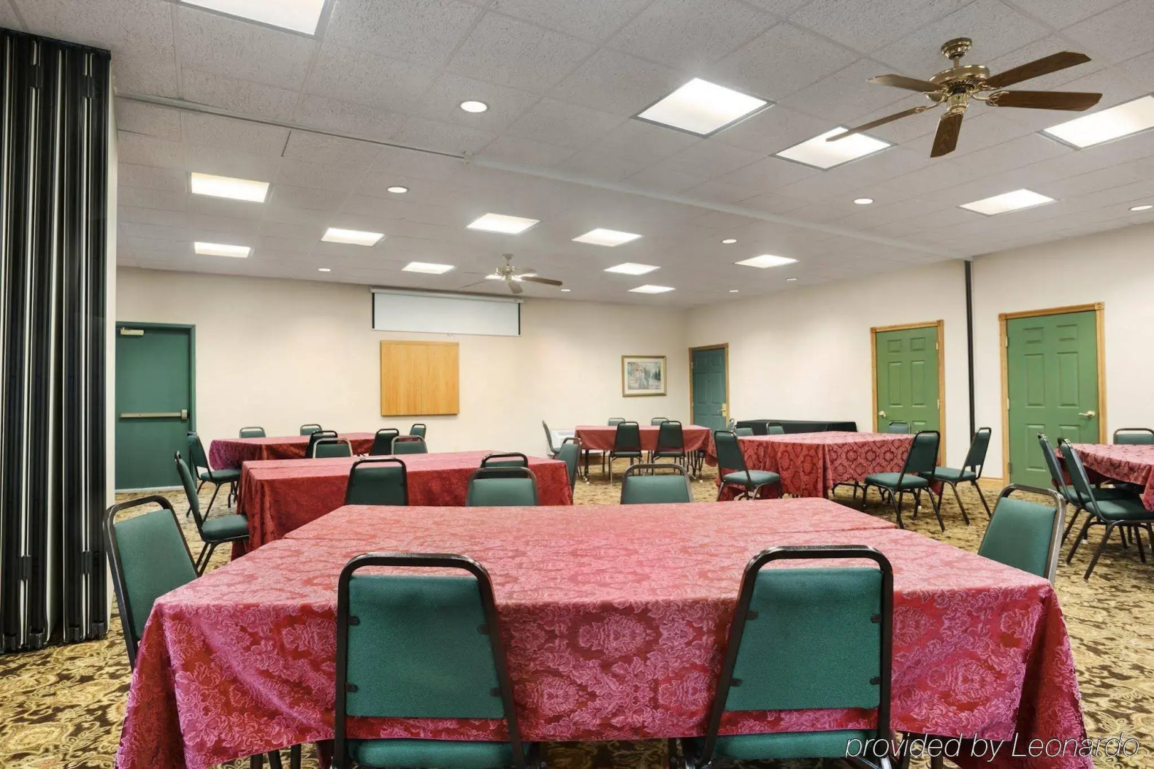 Portage Inn & Suites Kalamazoo