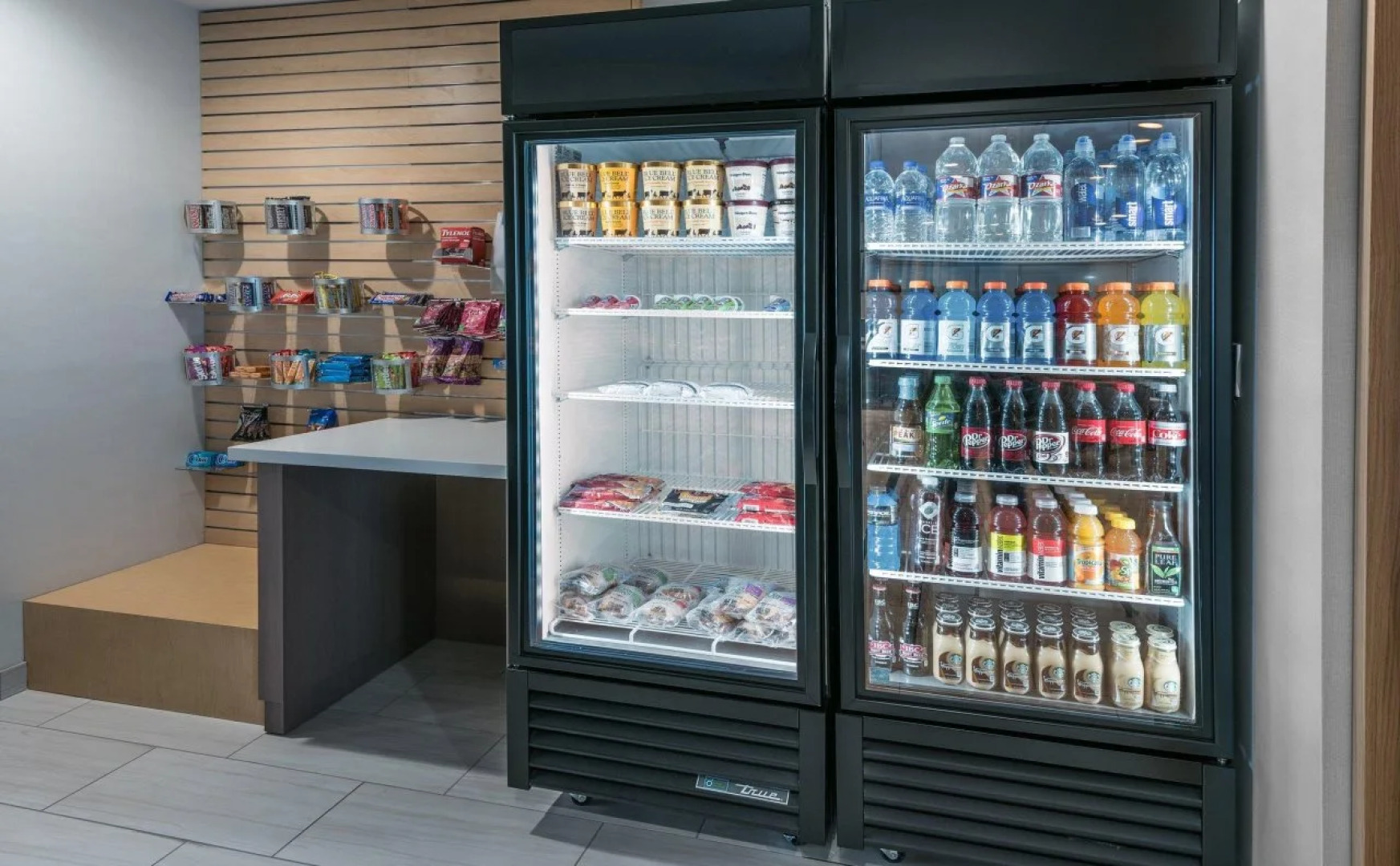 Holiday Inn Express & Suites Bryan - College Station by IHG