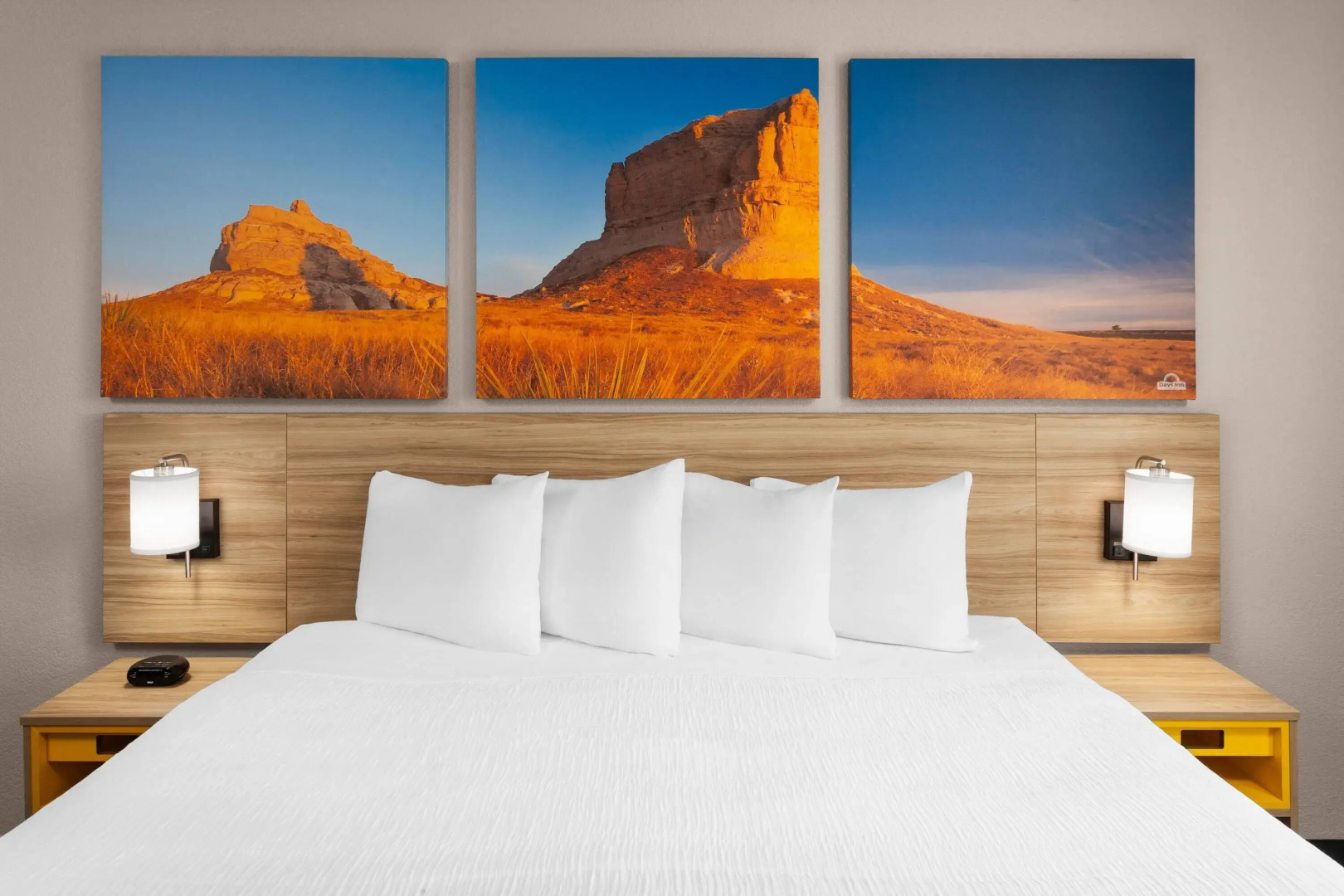 Days Inn by Wyndham Eagle River