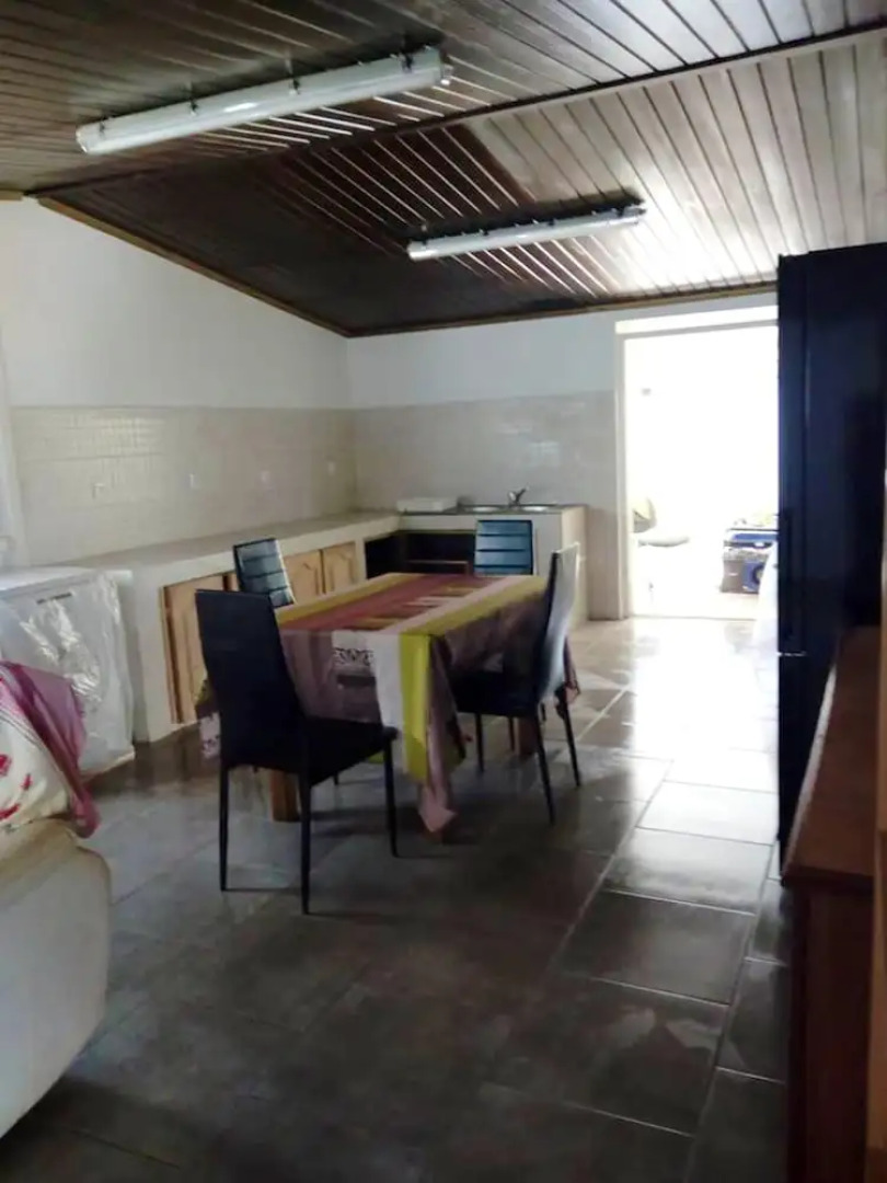 House With 5 Bedrooms in Saint joseph, With Wonderful sea View and Enclosed Garden Near the Beach