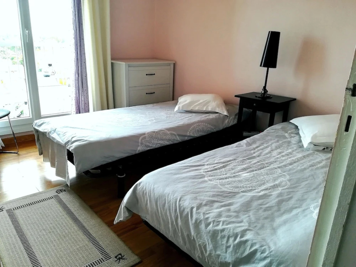 Modern Appart 75m2 - 2 rooms -parking