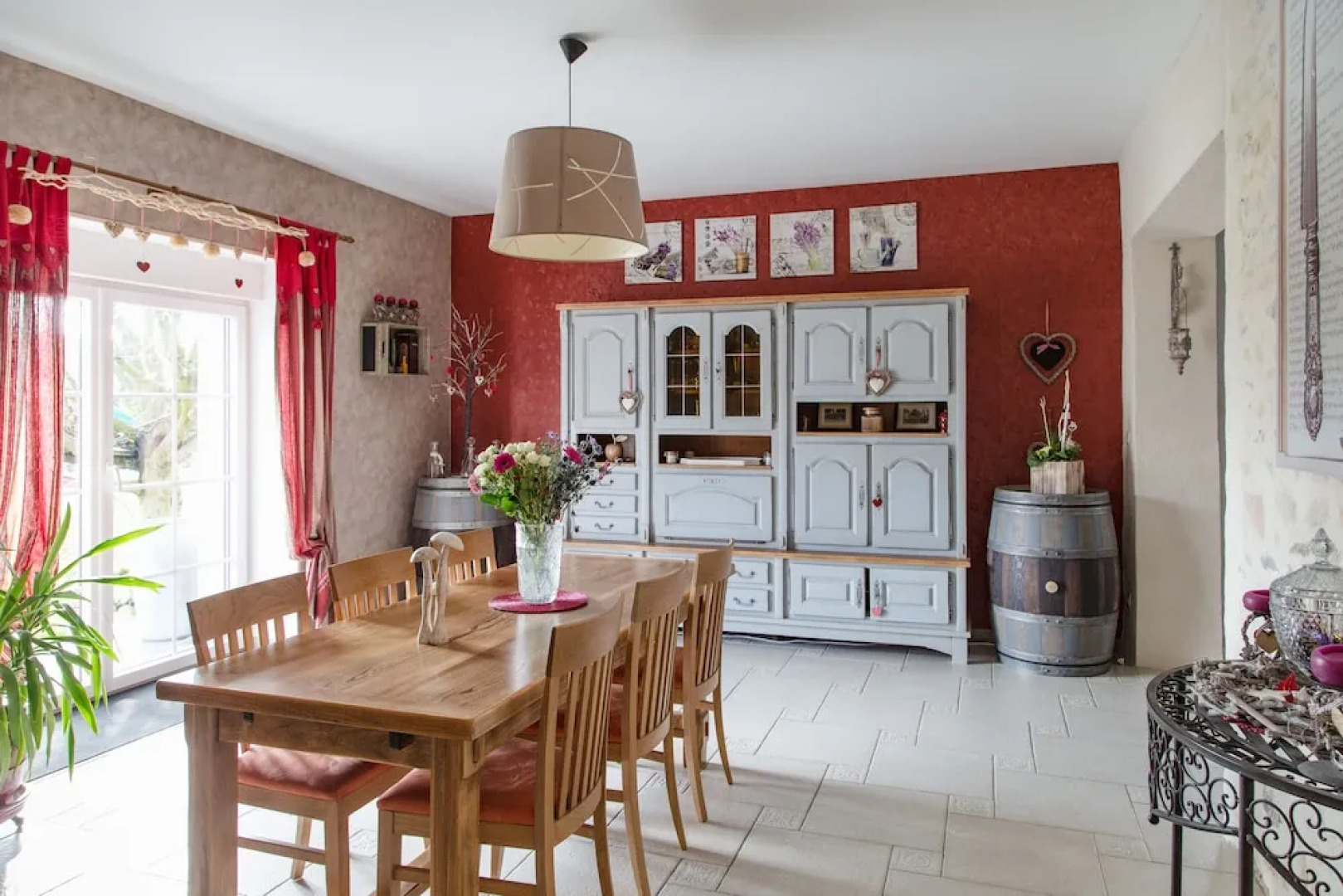 Au Caprice de L'Atre