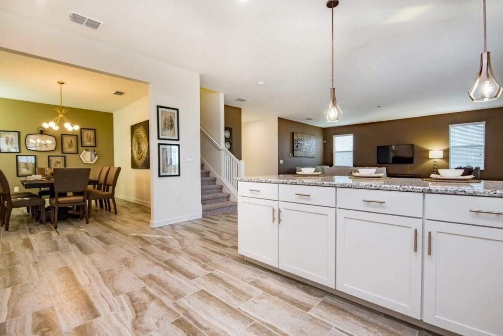 Amazing House! - Champions Gate - 1517MB