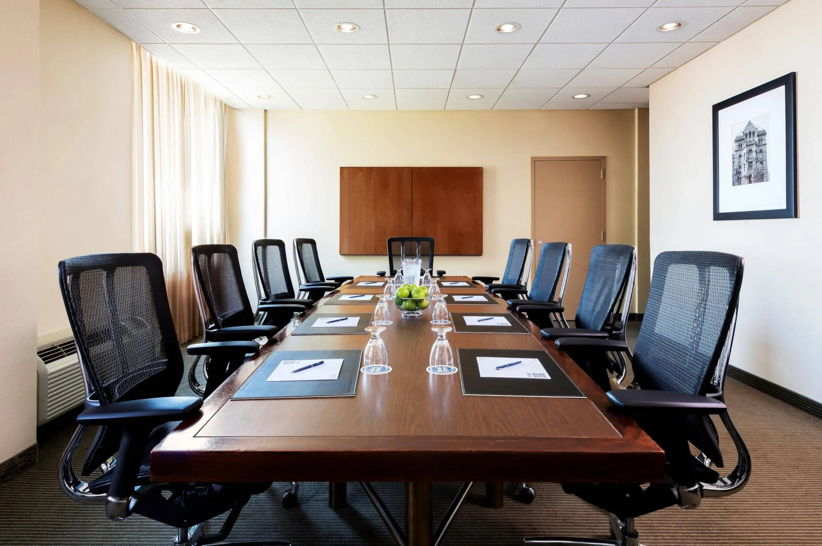 Four Points by Sheraton Toronto Airport