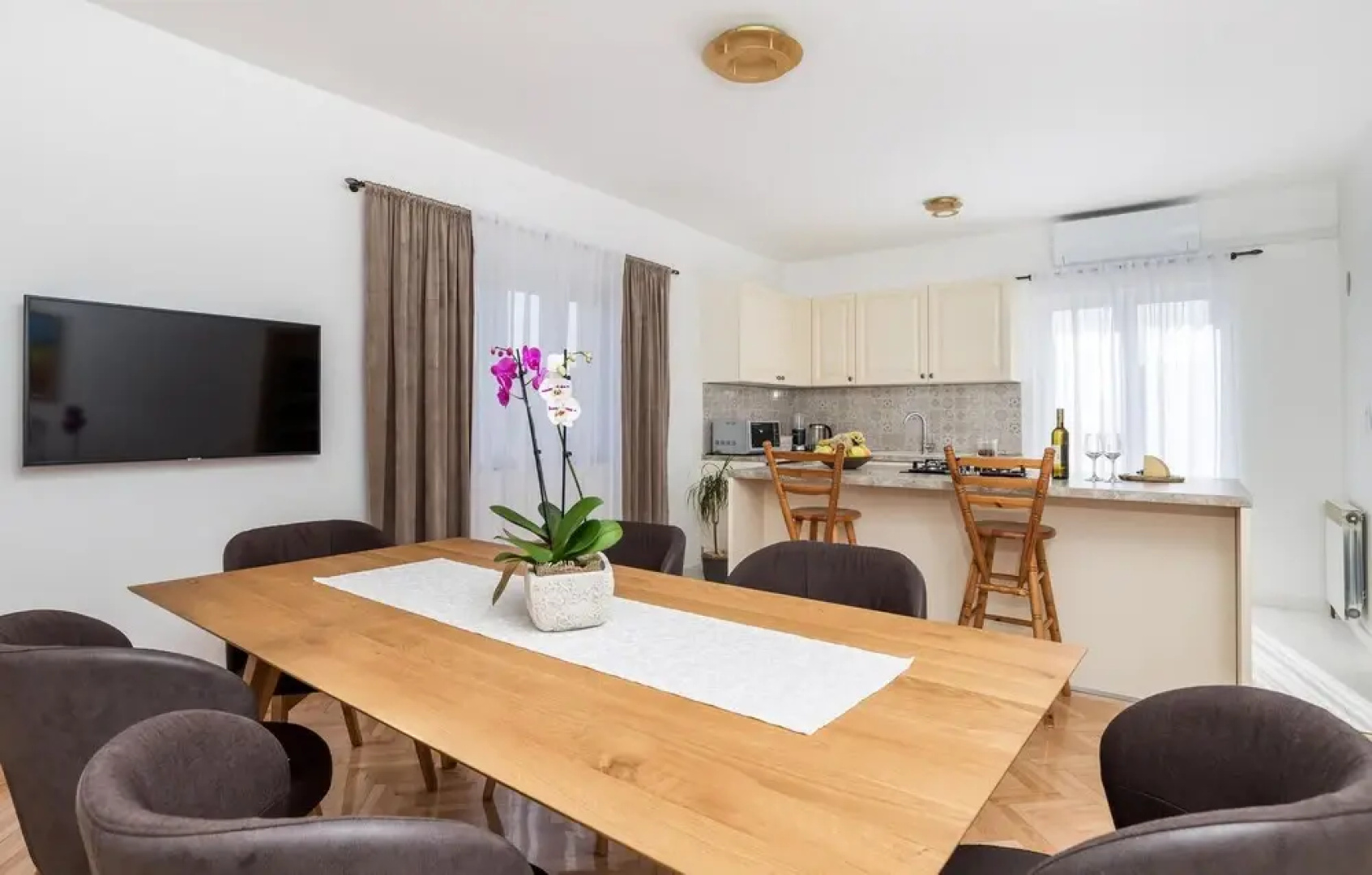 Stunning Apartment in Kustici With 3 Bedrooms and Wifi