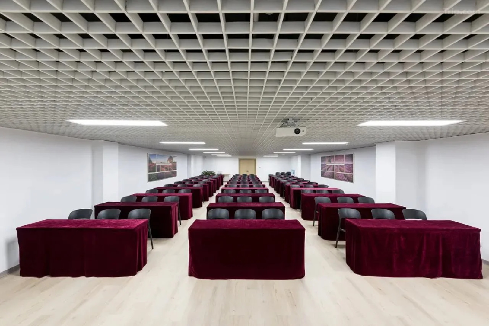 JAMES JOYCE COFFETEL(Yangqiao branch, Beijing South Railway Station)