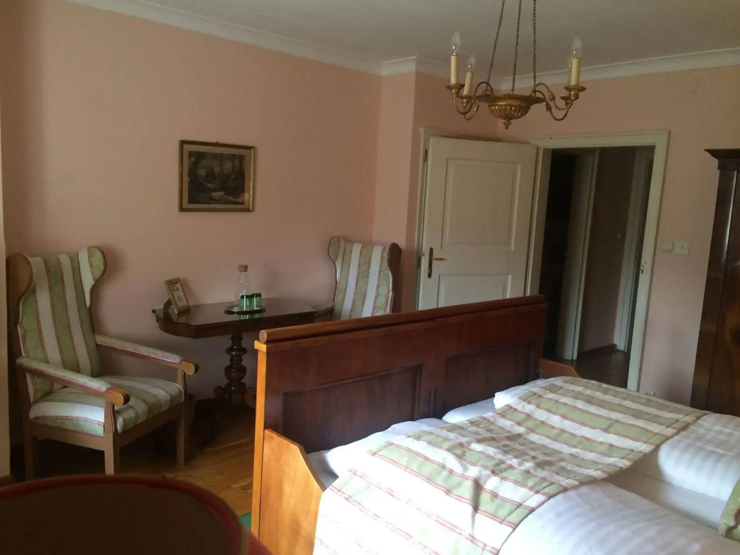 Der Schlosswirt zu Anif - Biedermeier-Hotel und Restaurant