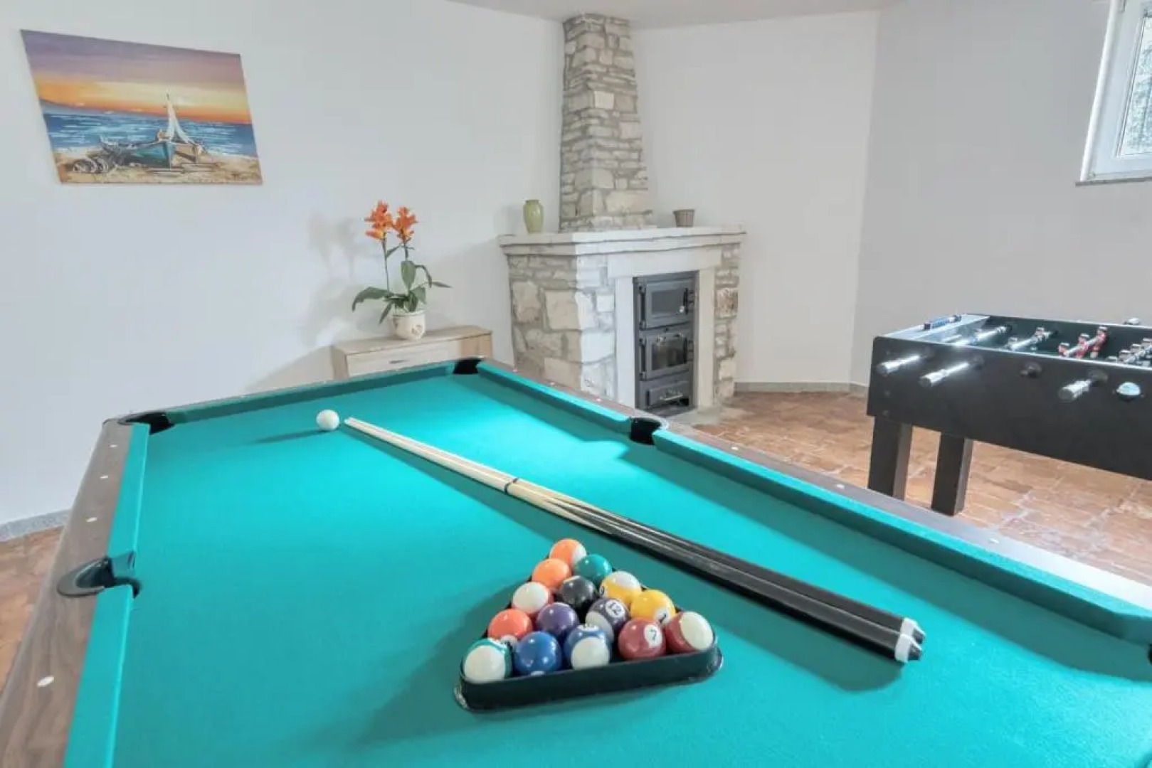 Villa GRACIA - big house with pool, bbq, playground & table tennis, game room with billiards & table football, Pula, Istria