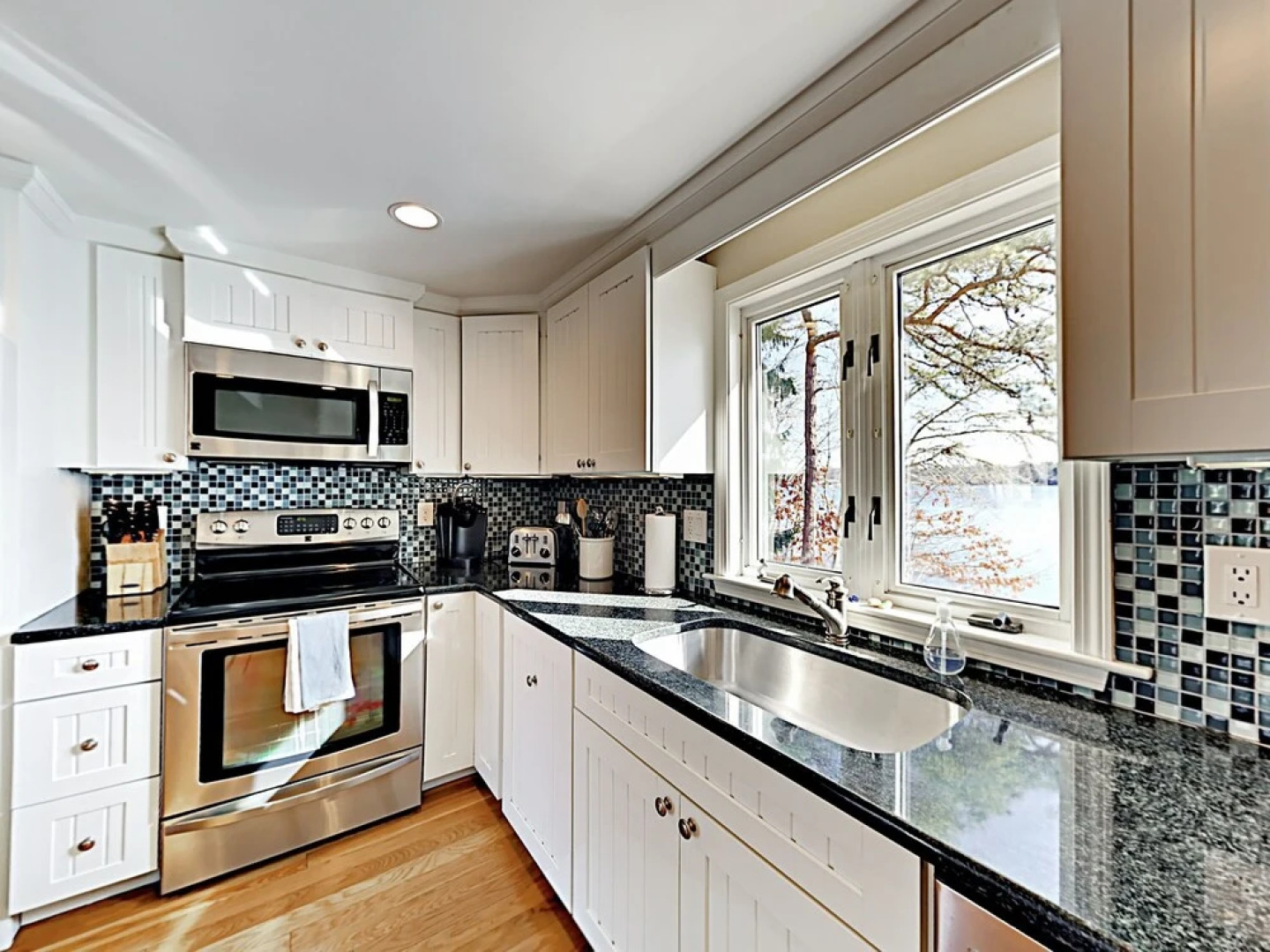 33 Sunset - 5 Br Home