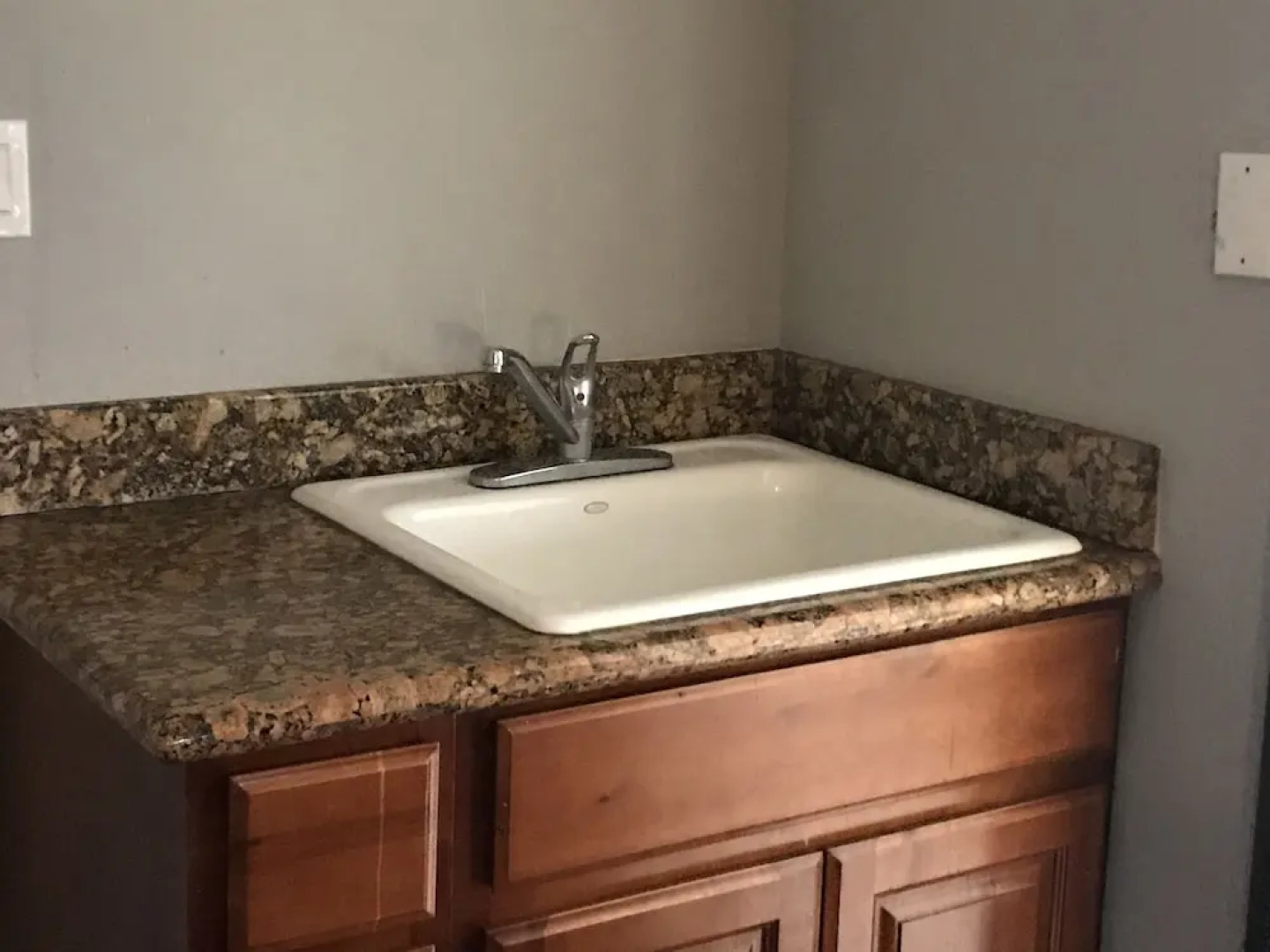 99 Palms Inn & Suites