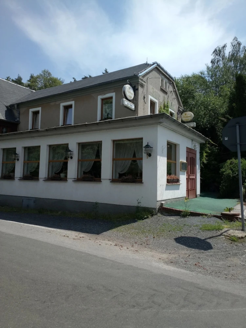 Zur Linde Hotel