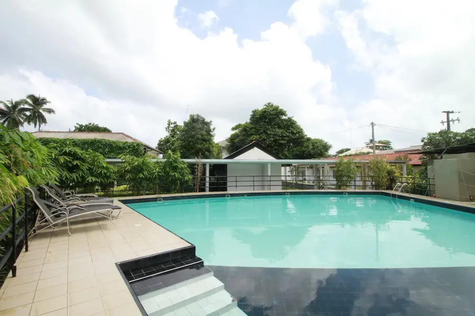 OYO 272 Garden Beach