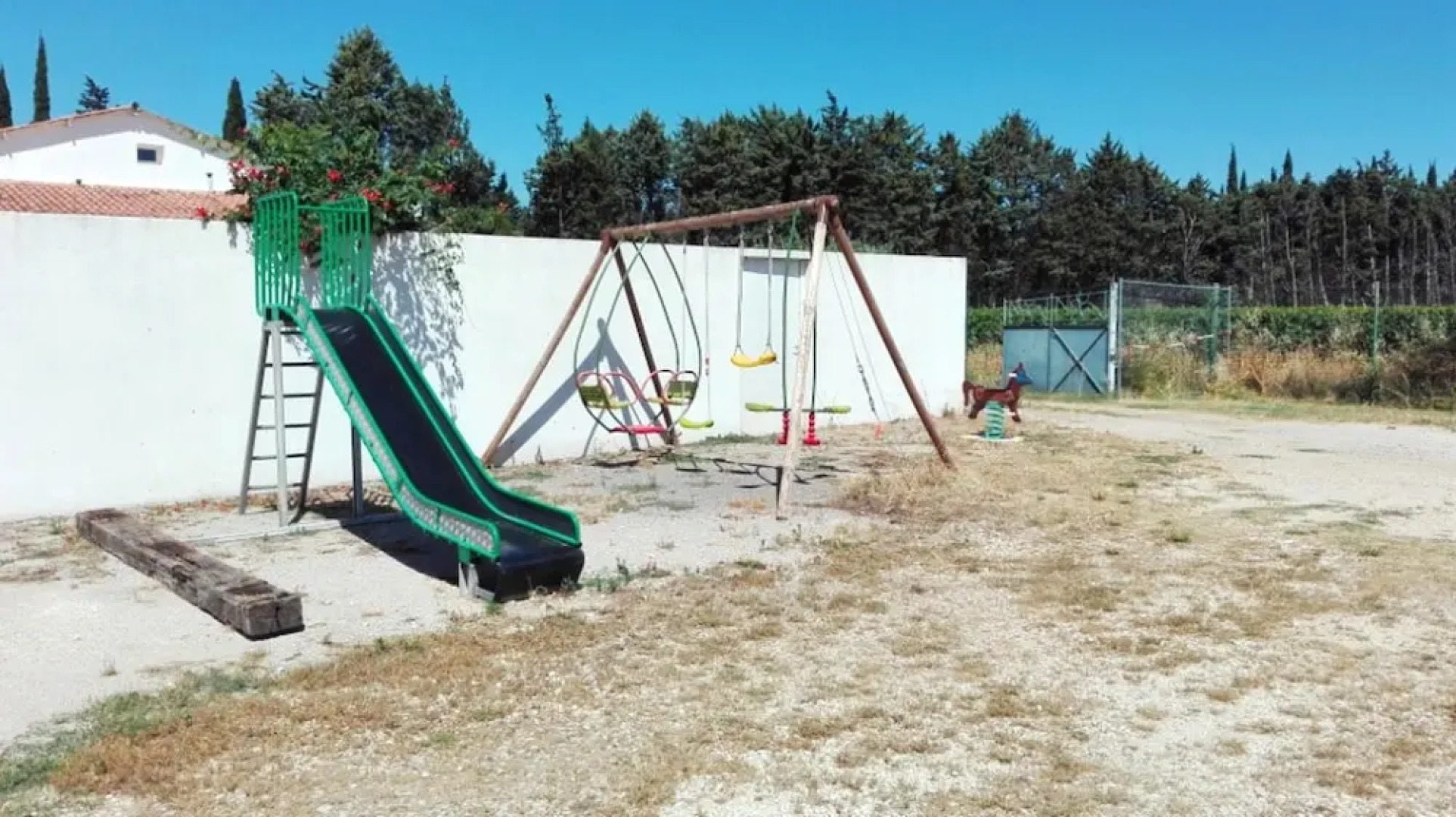 Villa With 4 Bedrooms in Meynes, With Private Pool, Enclosed Garden an