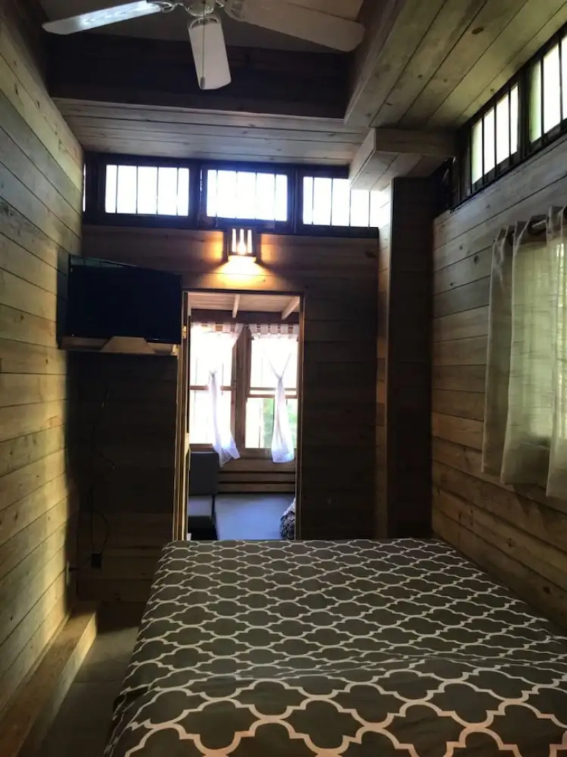 Roatan Bed & Breakfast Apartments