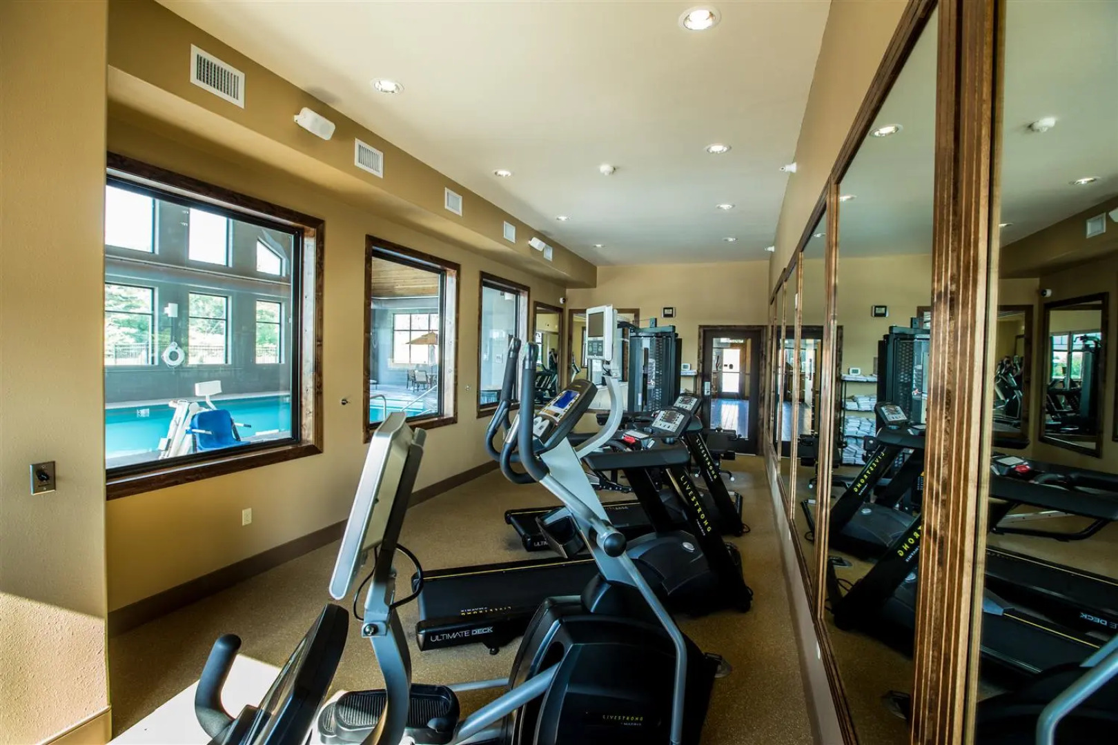 Best Western Premier Ivy Inn & Suites